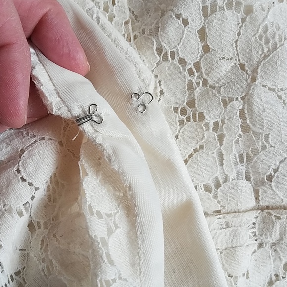 Lace jacket w 3/4 length sleeves - Picture 5 of 6